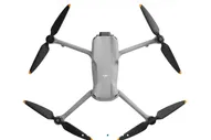 Квадрокоптер DJI Mavic Air 3