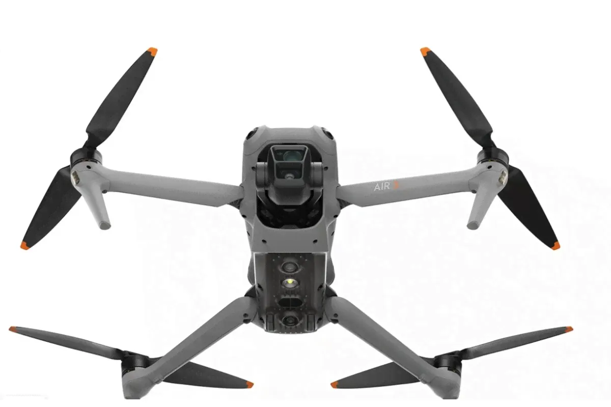 Квадрокоптер DJI Mavic Air 3-2